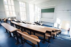 جامعة الكيمياء والتكنولوجيا، براغ - صورة 5