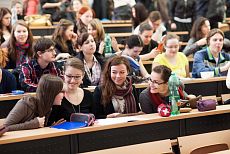 جامعة الكيمياء والتكنولوجيا، براغ - صورة 6